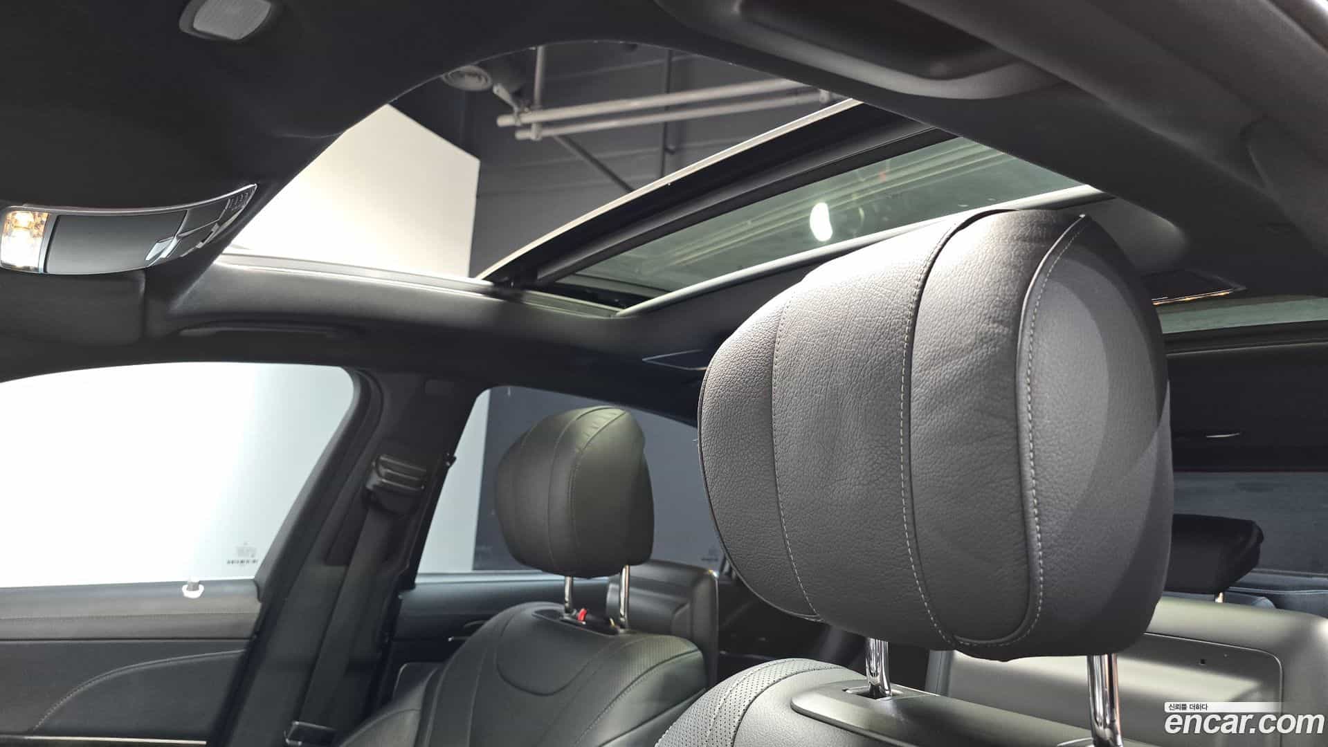 S-Class Mercedes-Benz 2016.0-OPTION-020