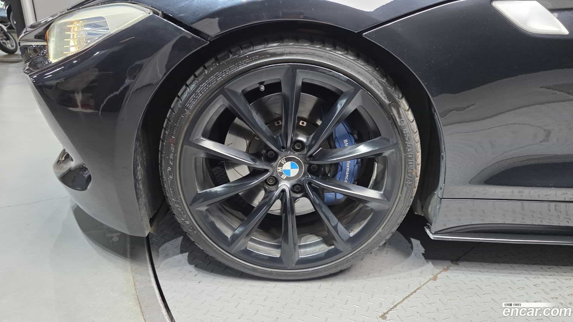 Z4 BMW 2009.11-OUTER-005