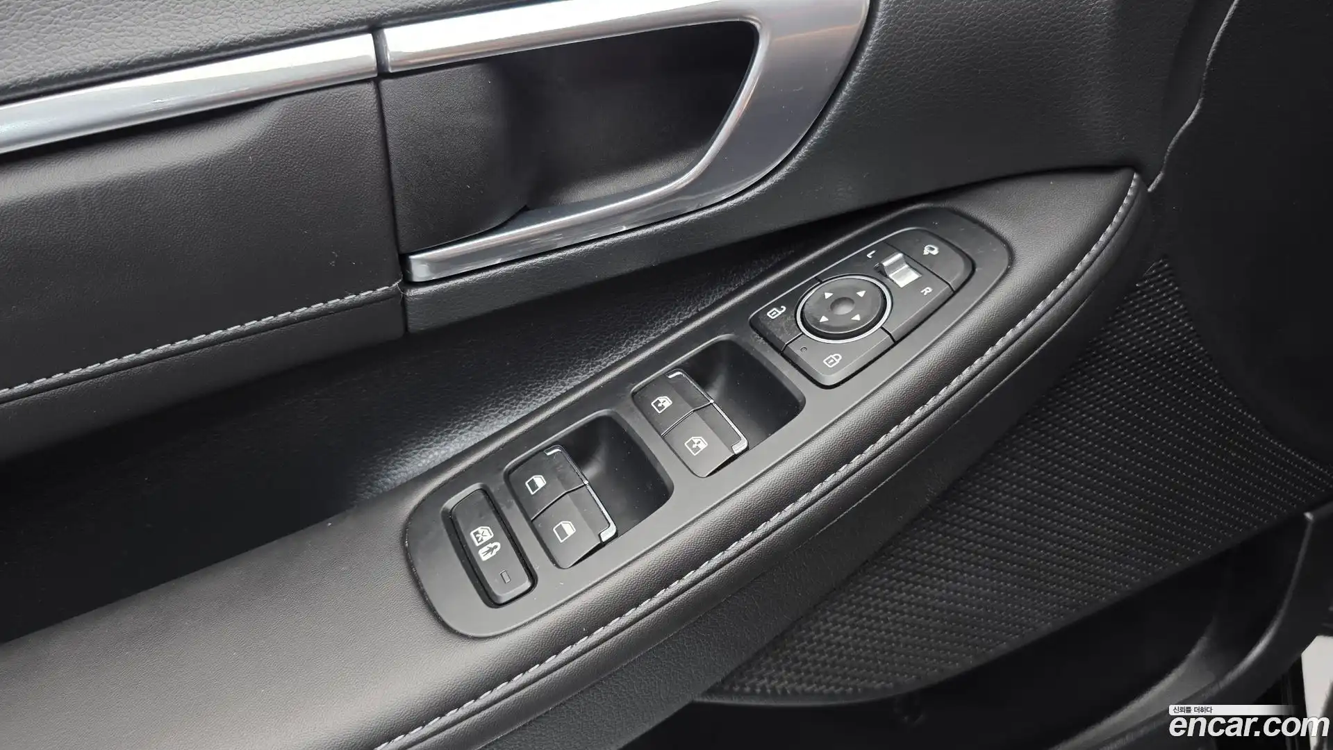 Sonata Hyundai 2022.7-OPTION-023