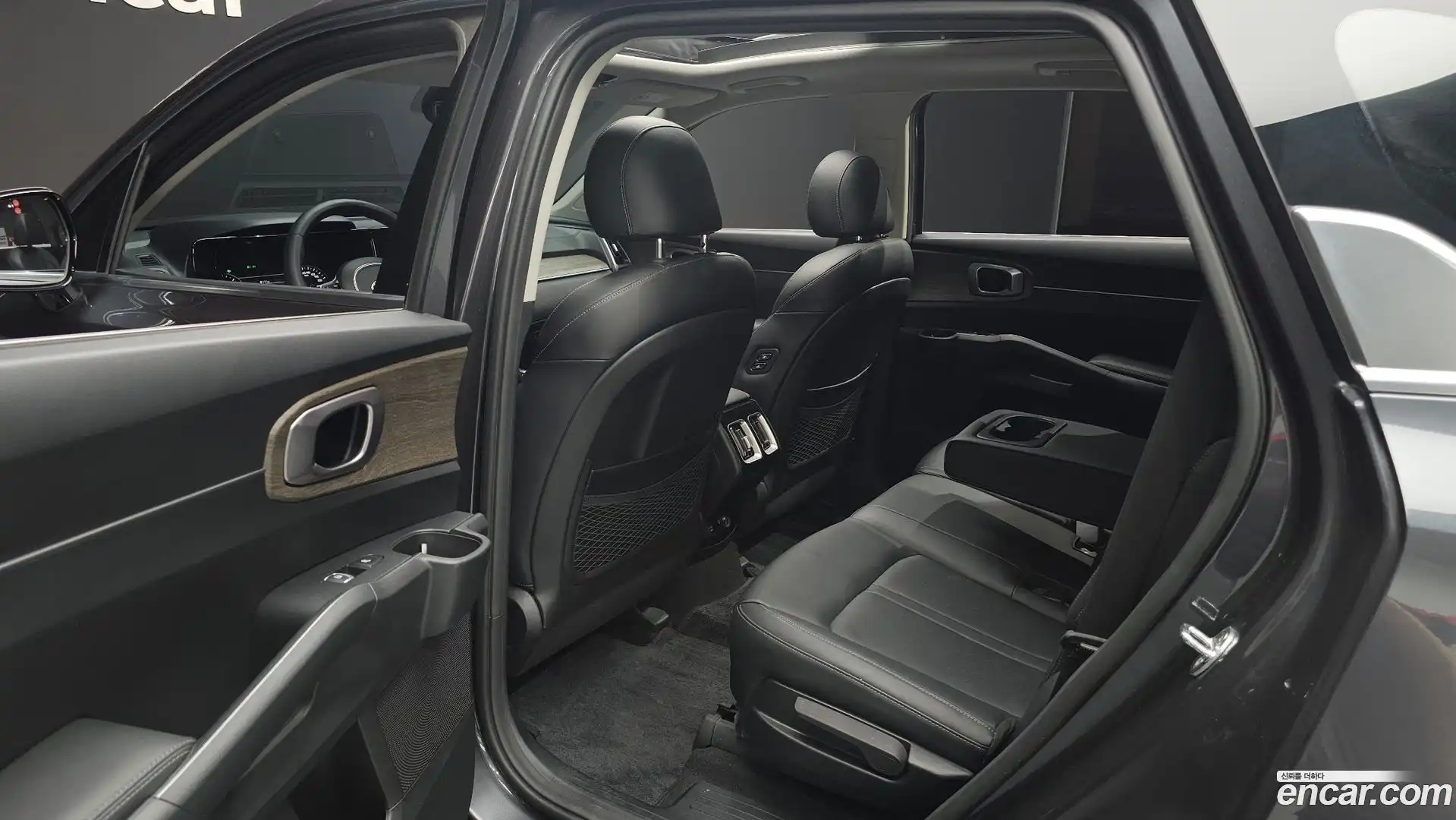 Sorento Kia 2020.8-OPTION-016