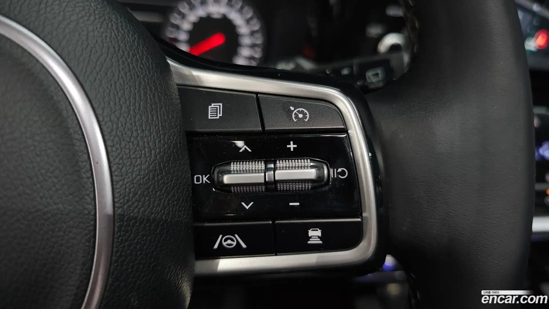 Sorento Kia 2020.8-OPTION-045