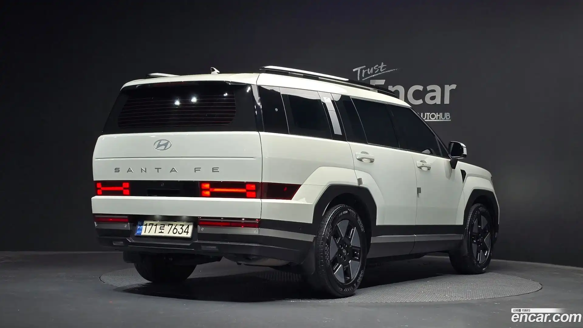Santafe Hyundai 2024.1-OUTER-002
