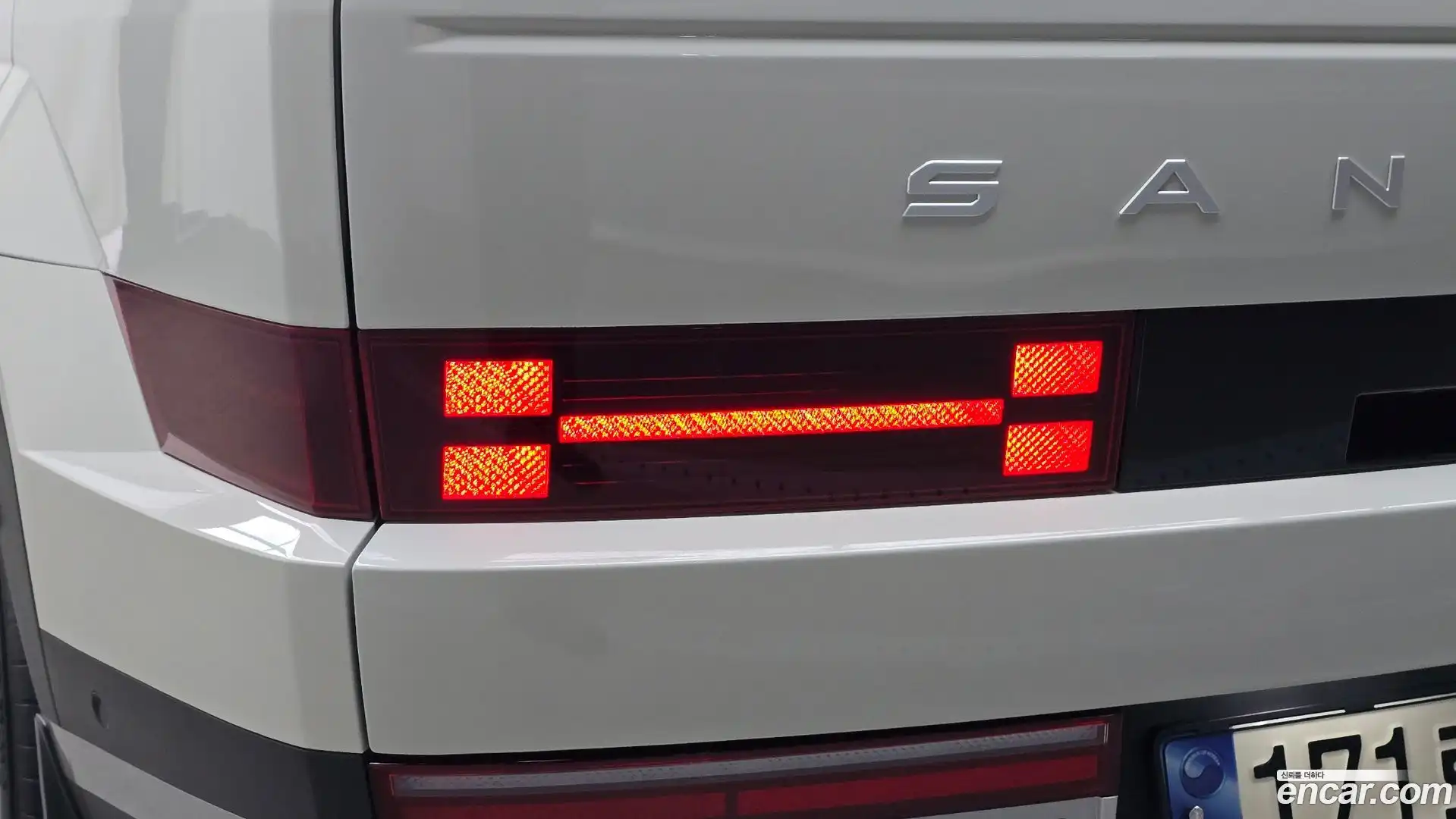 Santafe Hyundai 2024.1-OUTER-033