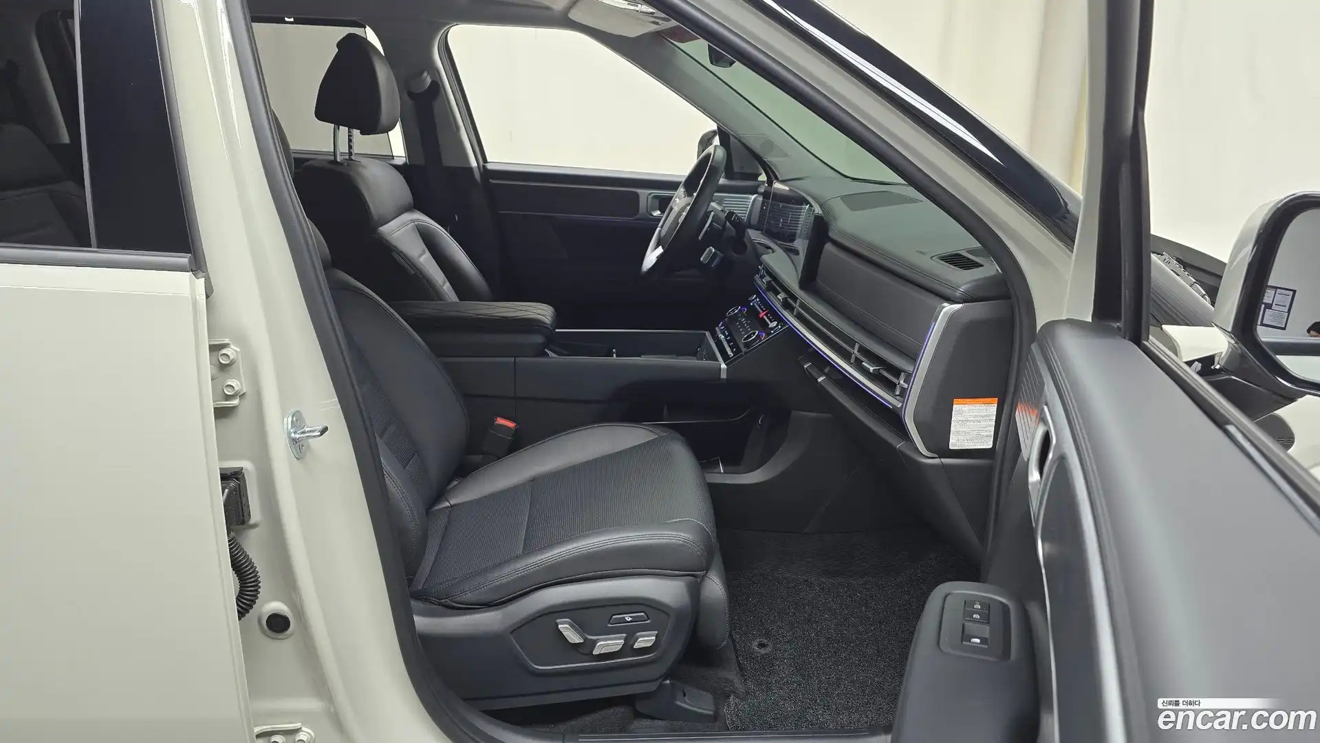 Santafe Hyundai 2024.1-INNER-036