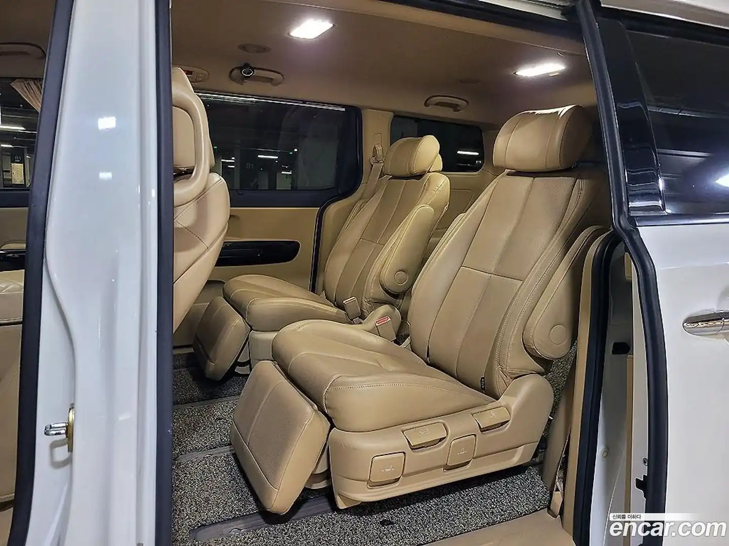 Canival Kia 2017.1-OPTION-015