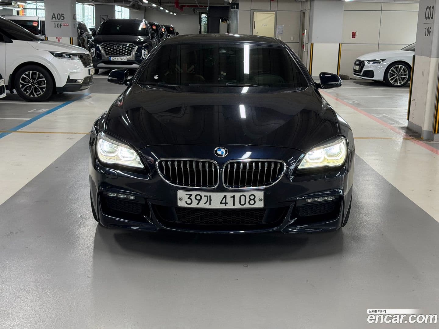 Main__Slider__Photo:6-Series BMW 2016.11-0