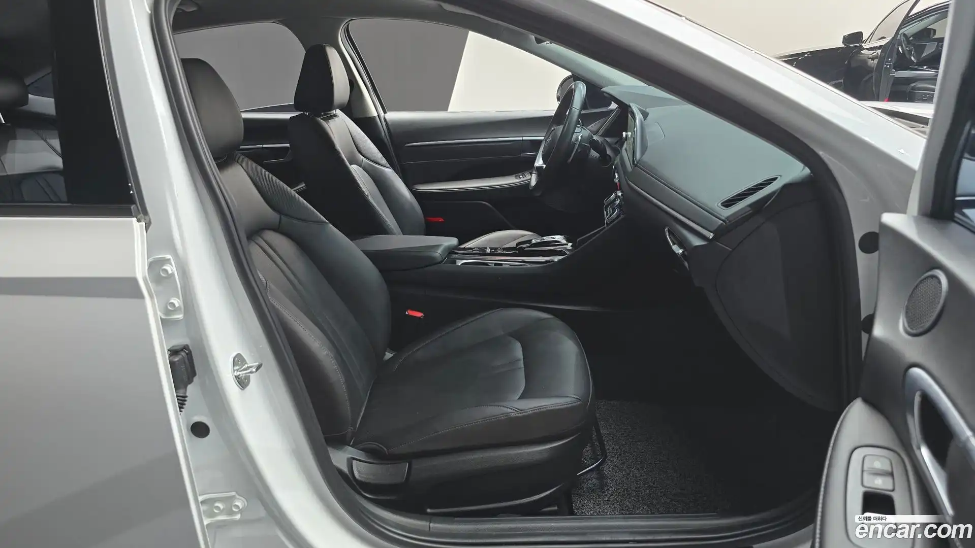 Sonata Hyundai 2022.5-INNER-036
