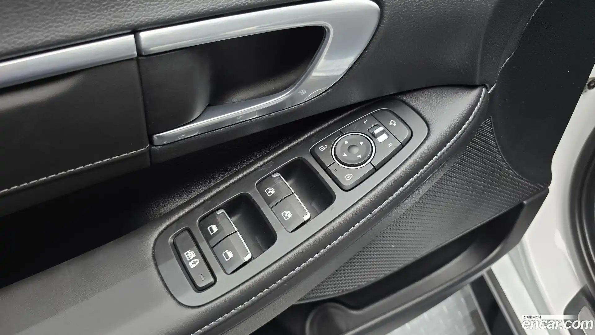 Sonata Hyundai 2022.5-OPTION-041