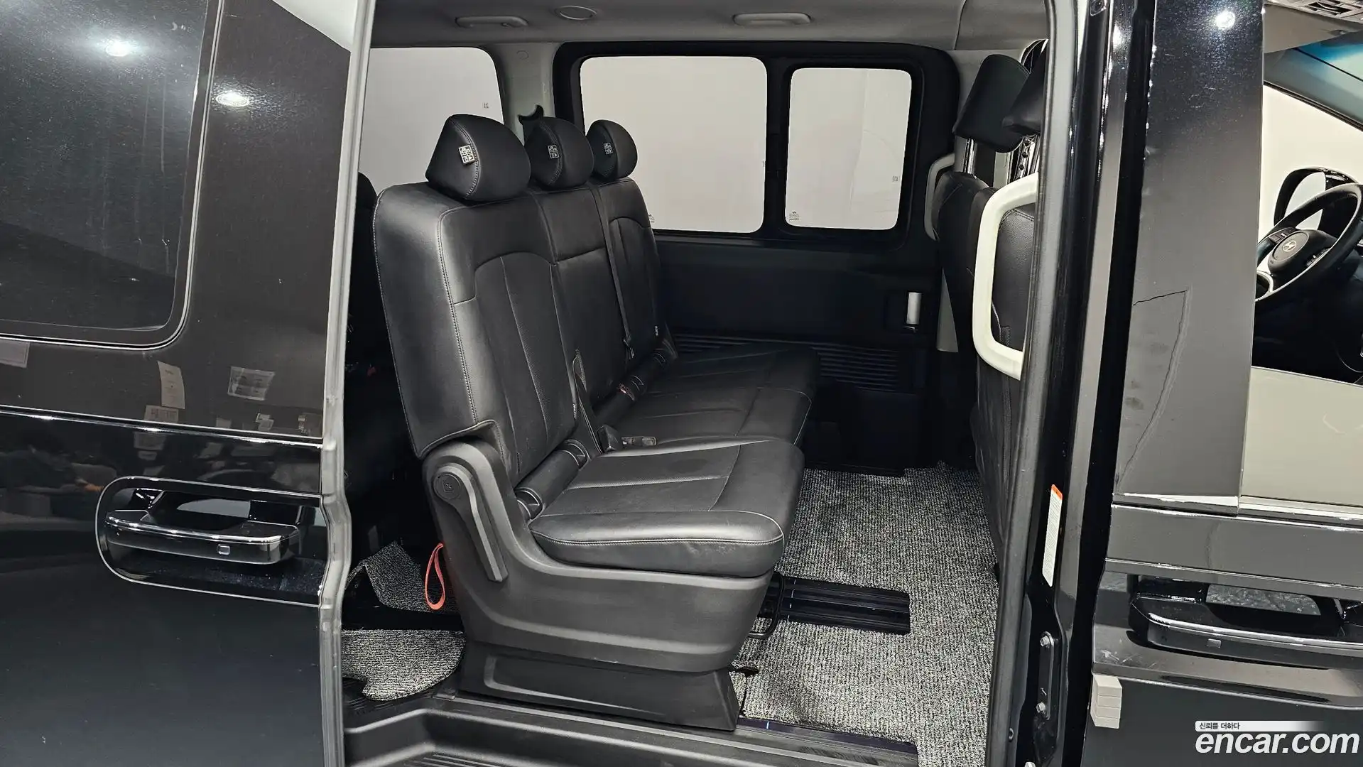 Staria Hyundai 2025.1-OPTION-015