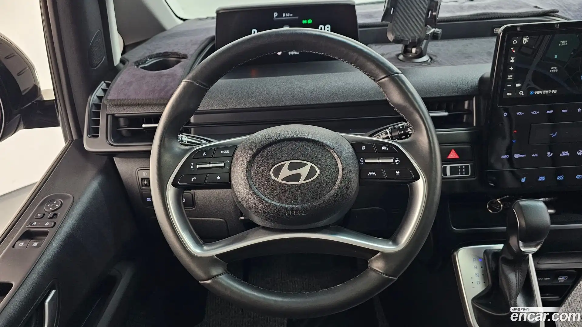 Staria Hyundai 2025.1-OPTION-017