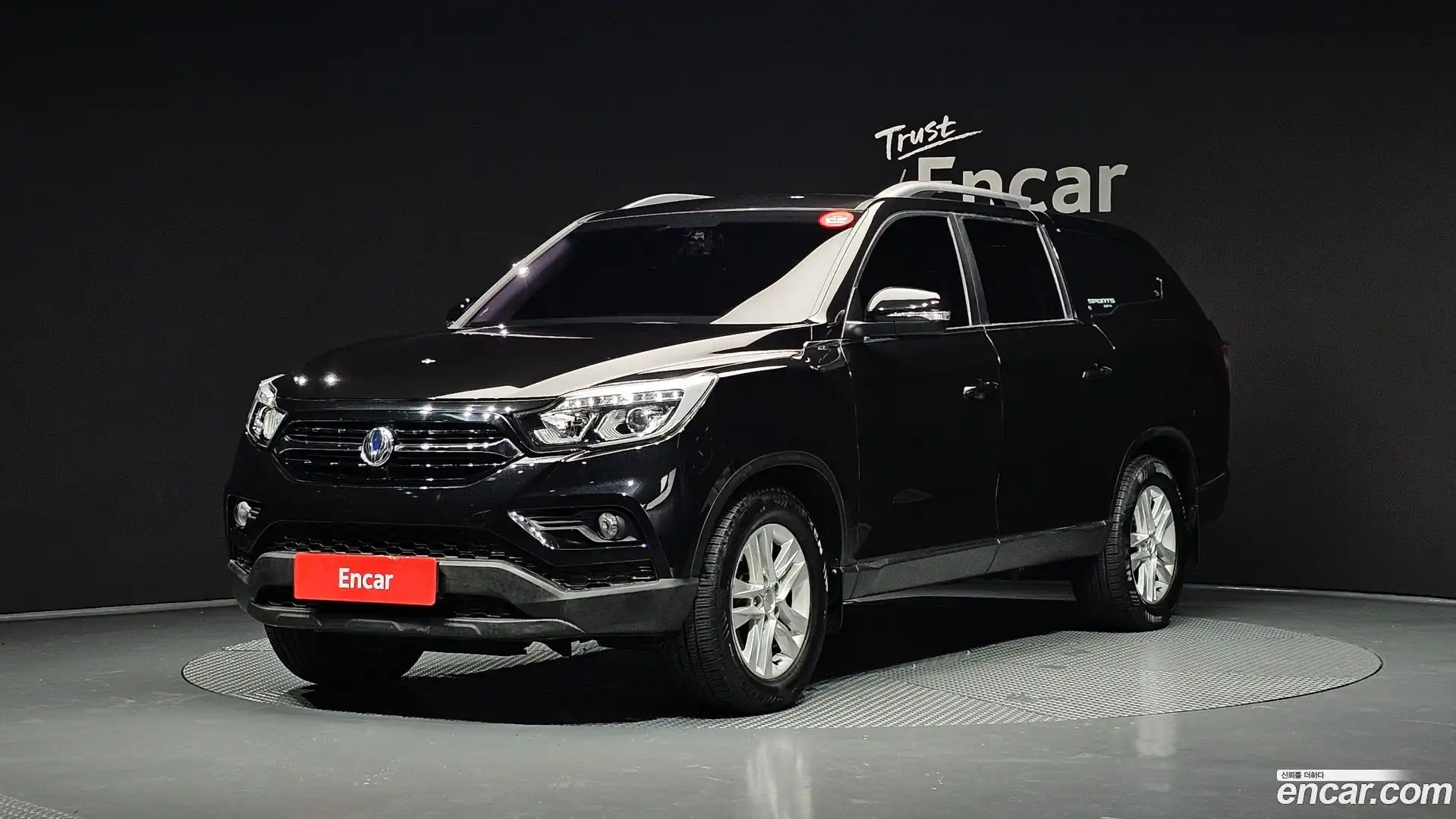 Rexton KG Mobility 2018.1-OUTER-001