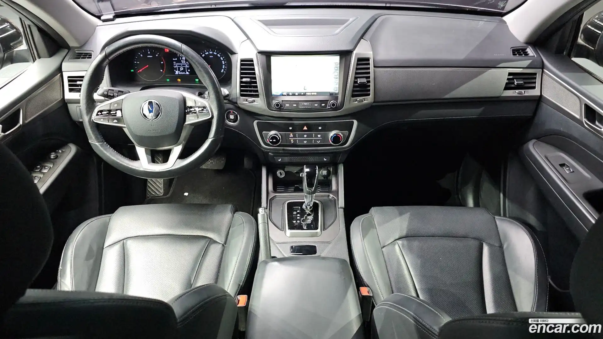 Rexton KG Mobility 2018.1-INNER-007