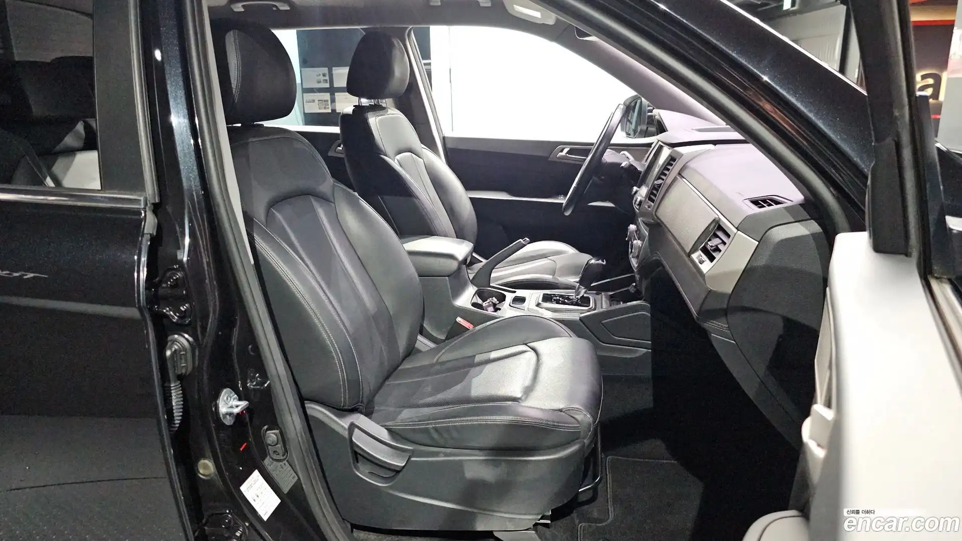 Rexton KG Mobility 2018.1-OPTION-016