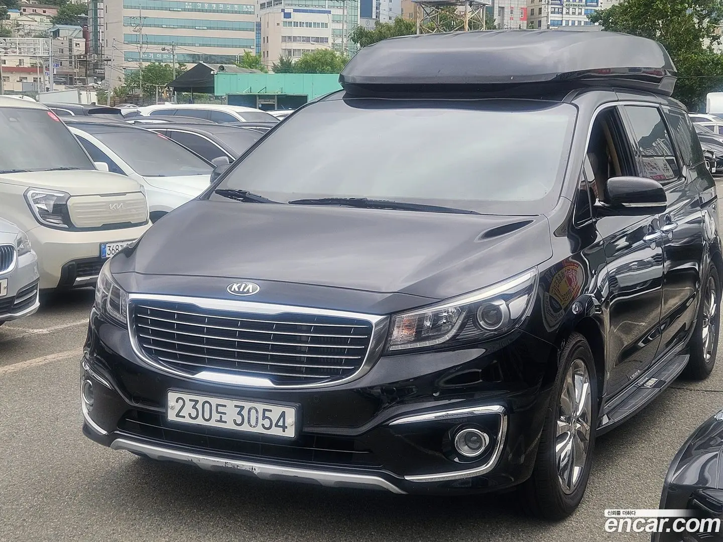 Main__Slider__Photo:Canival Kia 2016.3-0