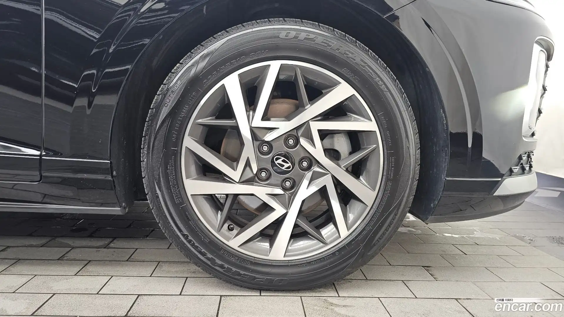 Grandeur Hyundai 2024.11-OUTER-005