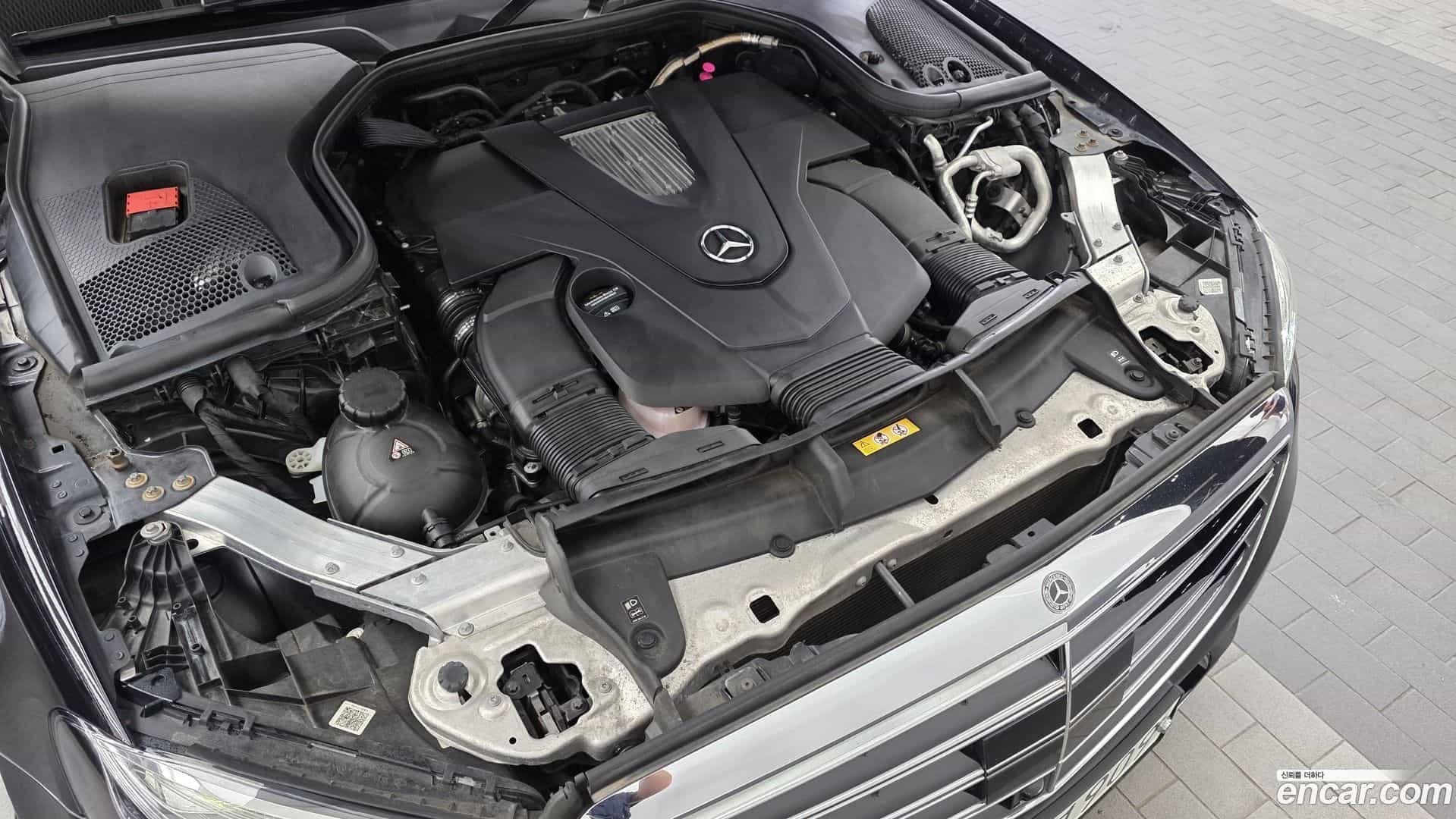 E-Class Mercedes-Benz 2019.9-OUTER-006