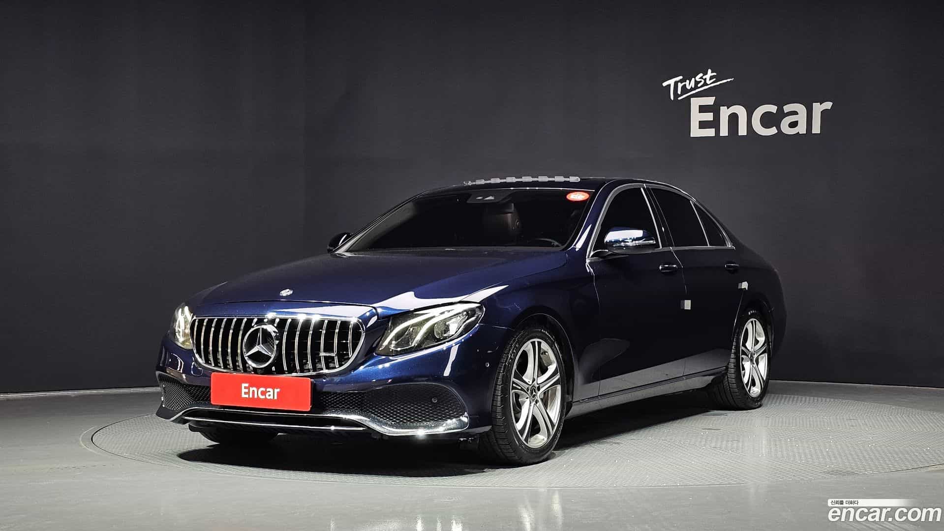 E-Class Mercedes-Benz 2018.1-OUTER-001