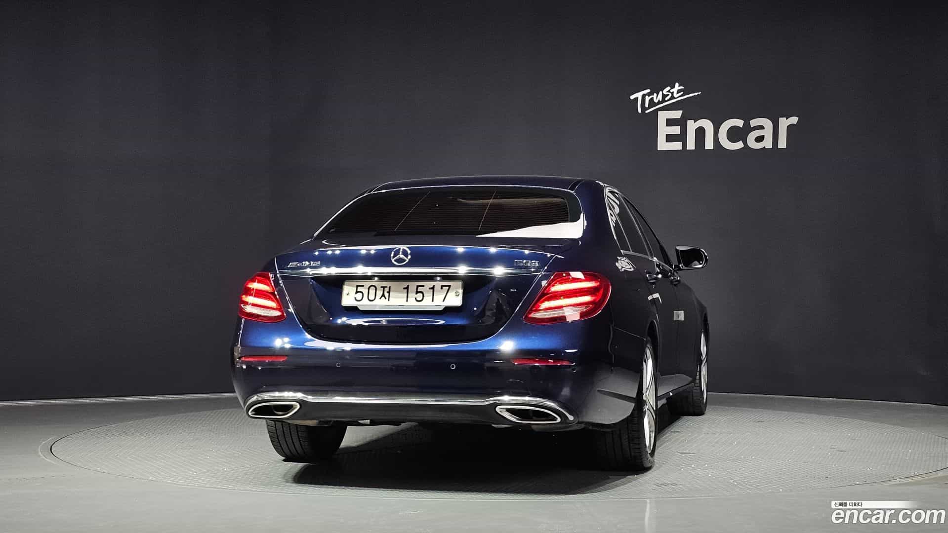 E-Class Mercedes-Benz 2018.1-OUTER-004