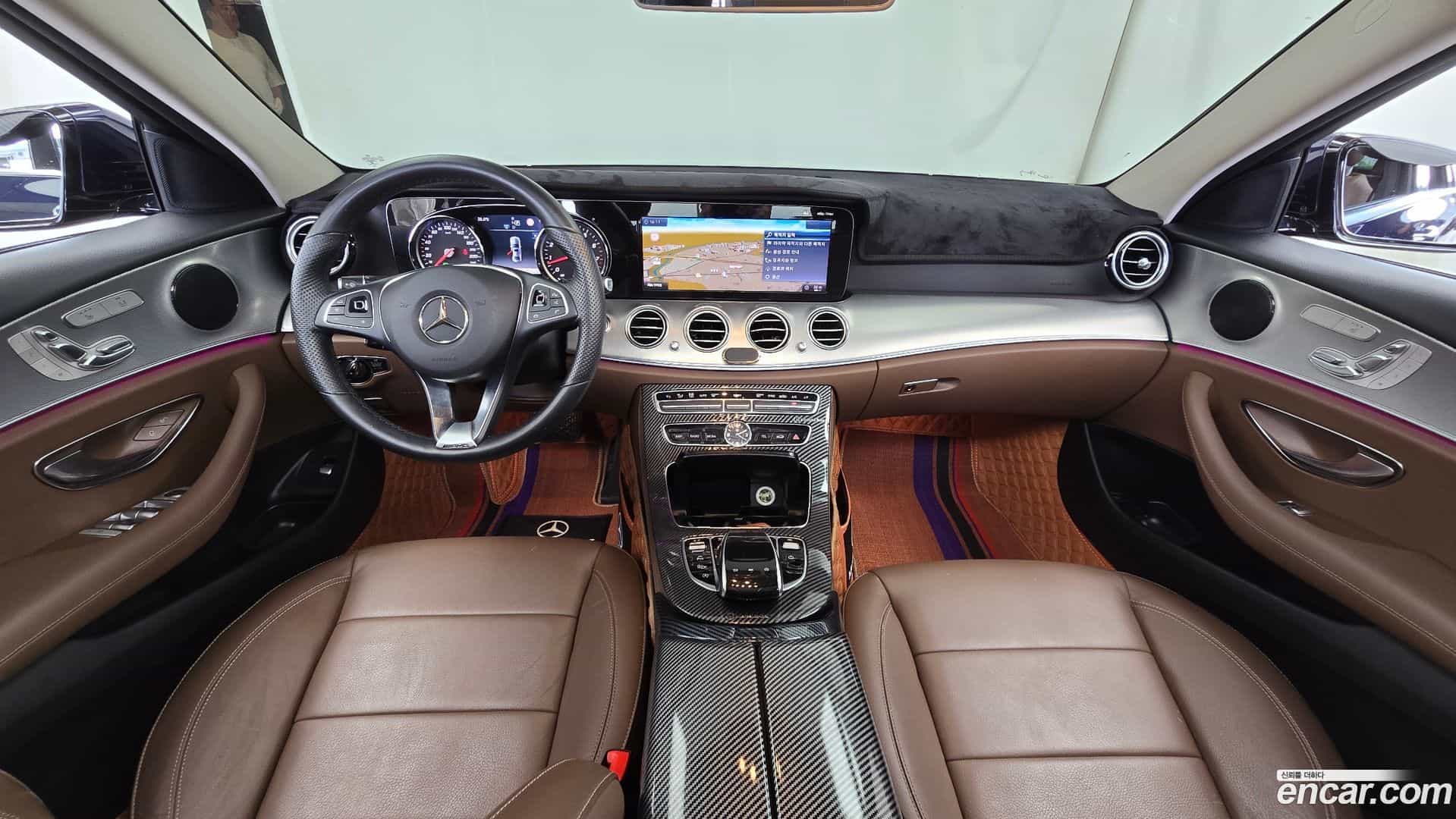 E-Class Mercedes-Benz 2018.1-INNER-007