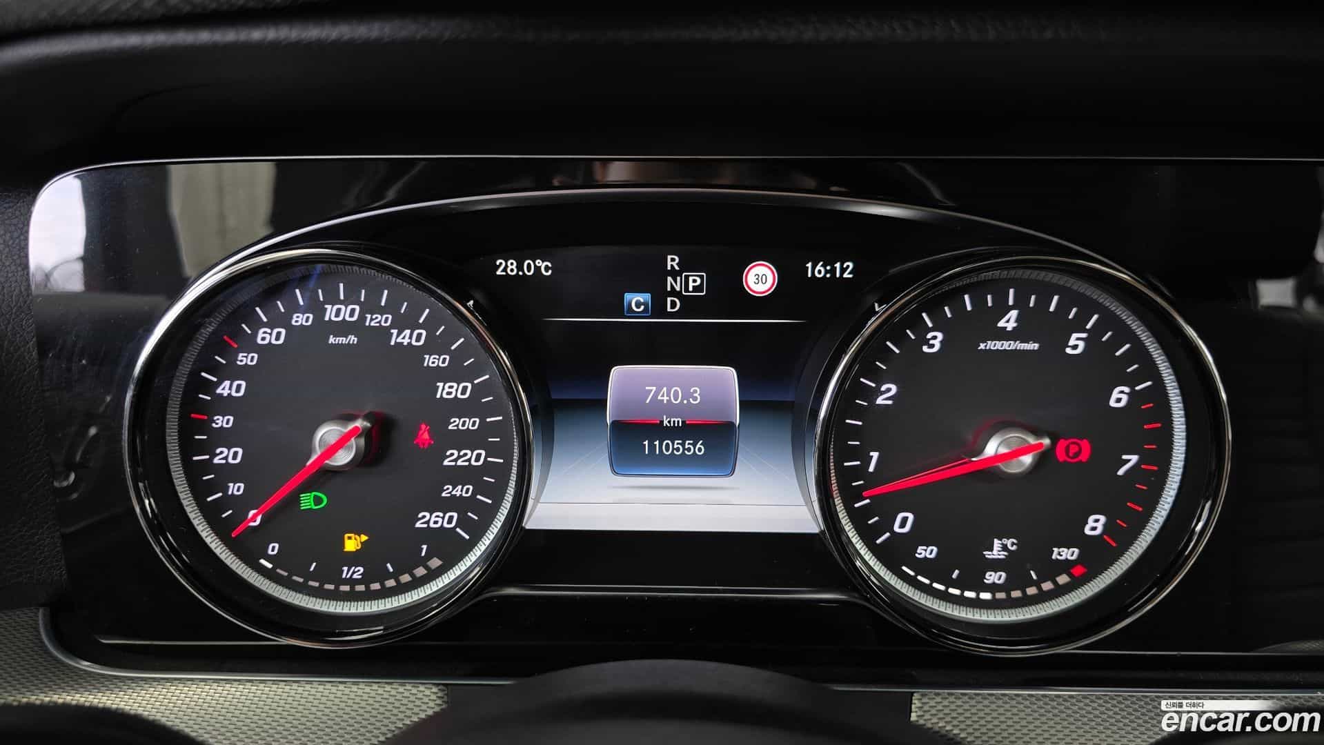 E-Class Mercedes-Benz 2018.1-INNER-008