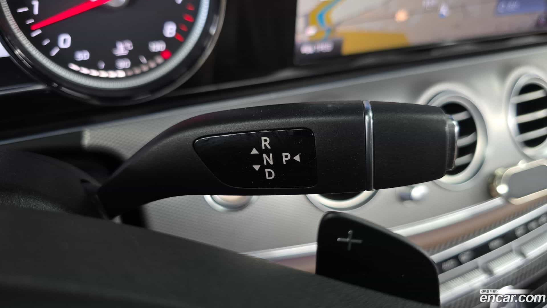 E-Class Mercedes-Benz 2018.1-INNER-009