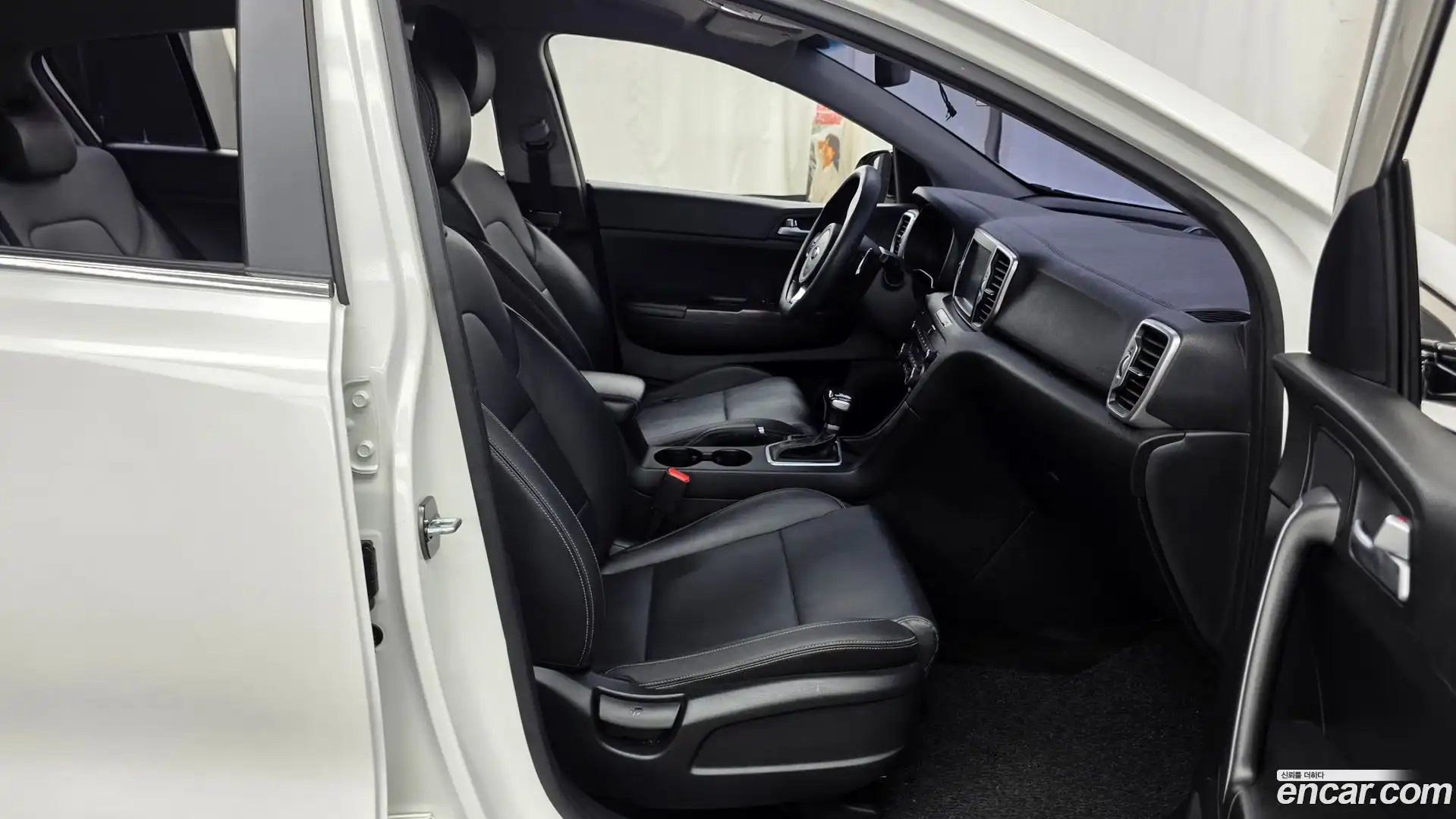 Sportage Kia 2017.9-OPTION-015