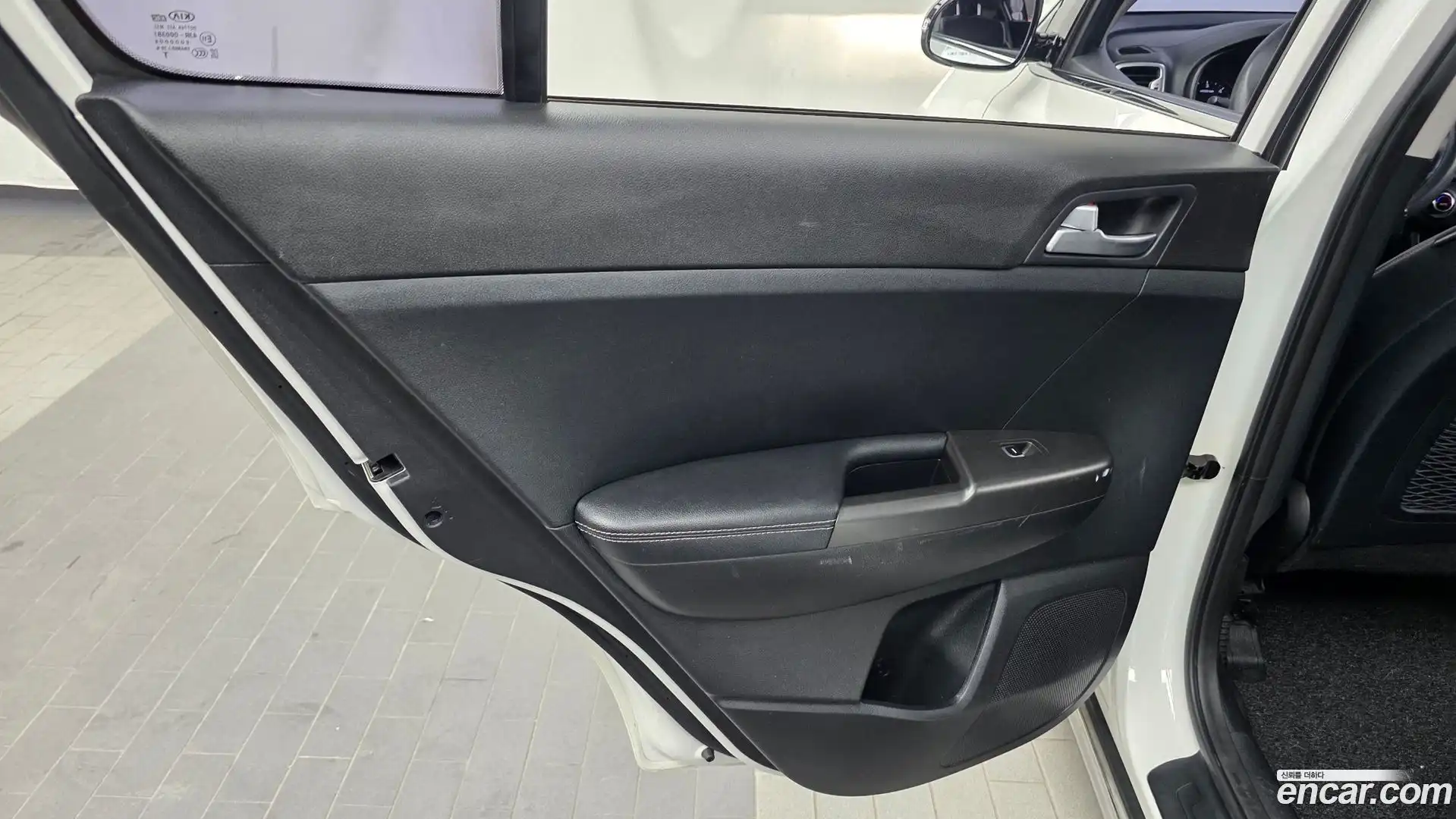 Sportage Kia 2017.9-INNER-035