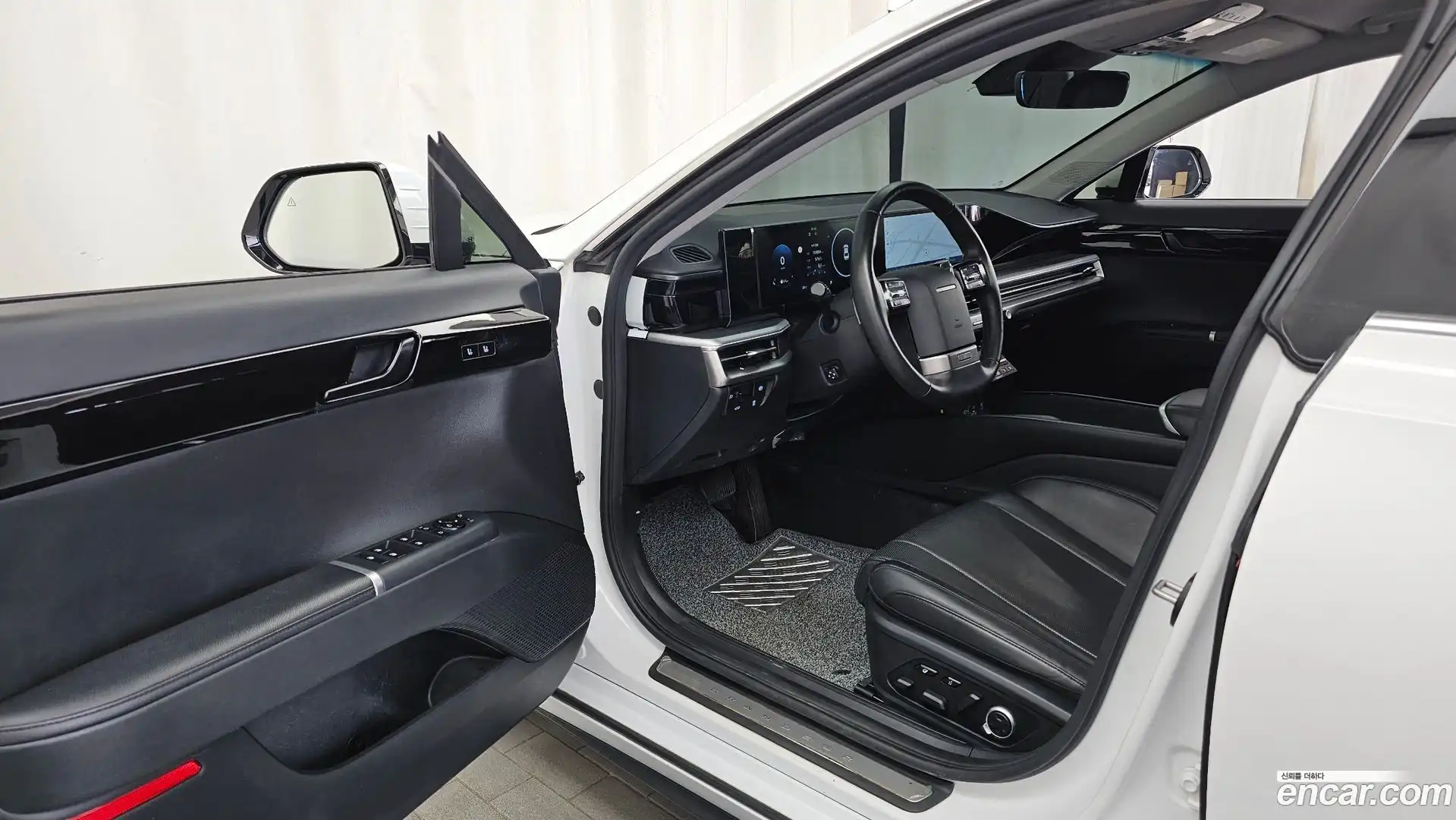 Grandeur Hyundai 2023.11-INNER-010