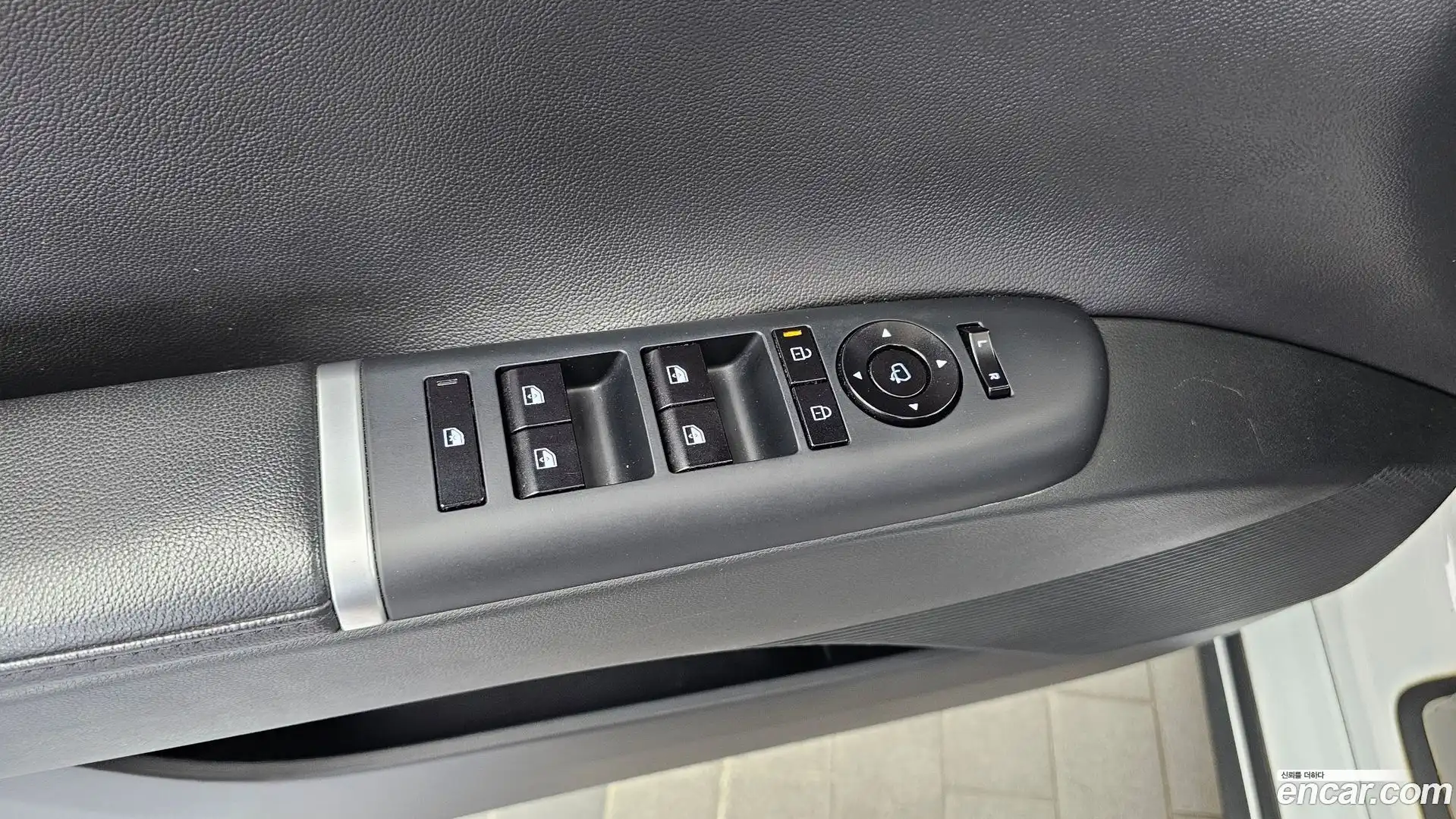 Grandeur Hyundai 2023.11-OPTION-040