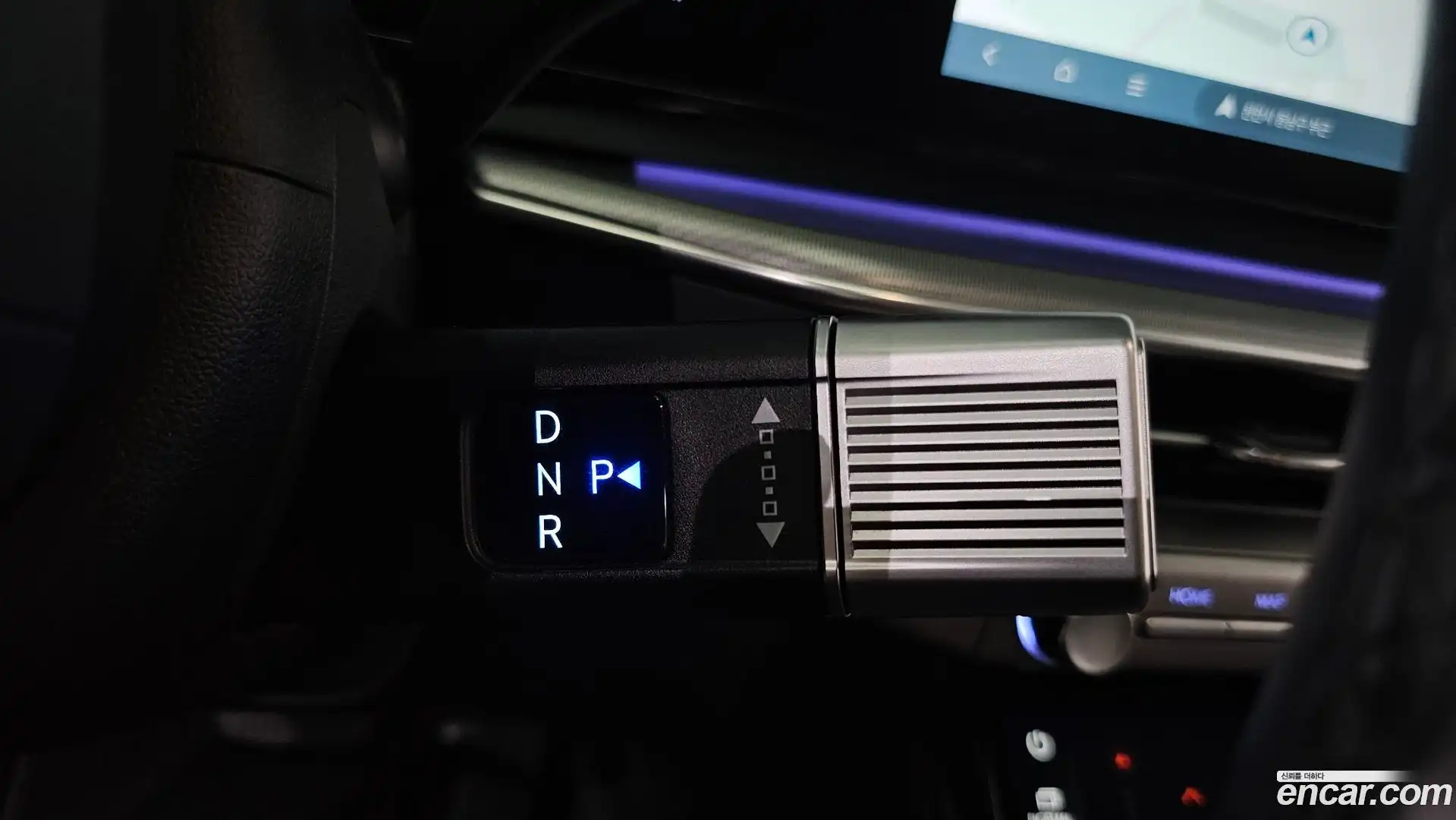 Grandeur Hyundai 2023.1-INNER-009