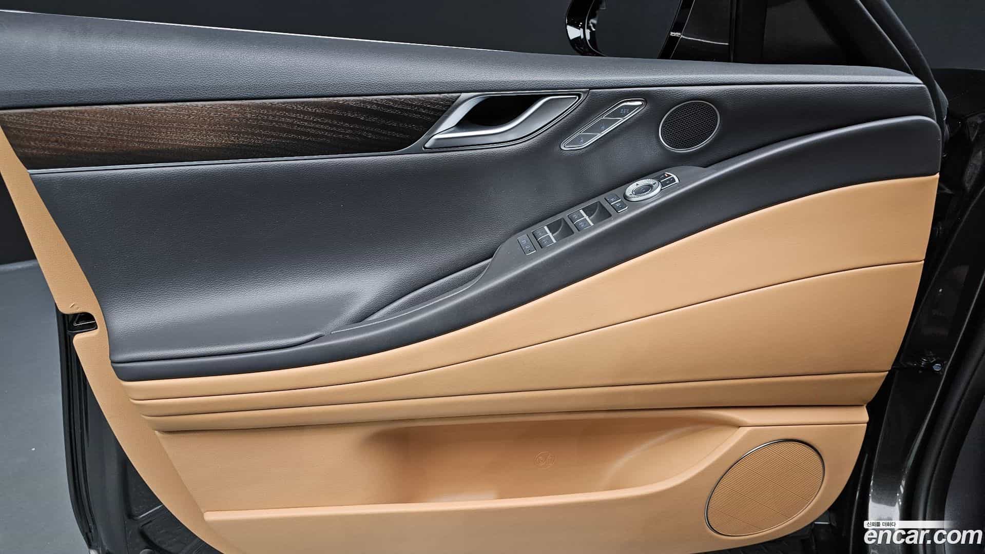 G80 Genesis 2023.4-INNER-034