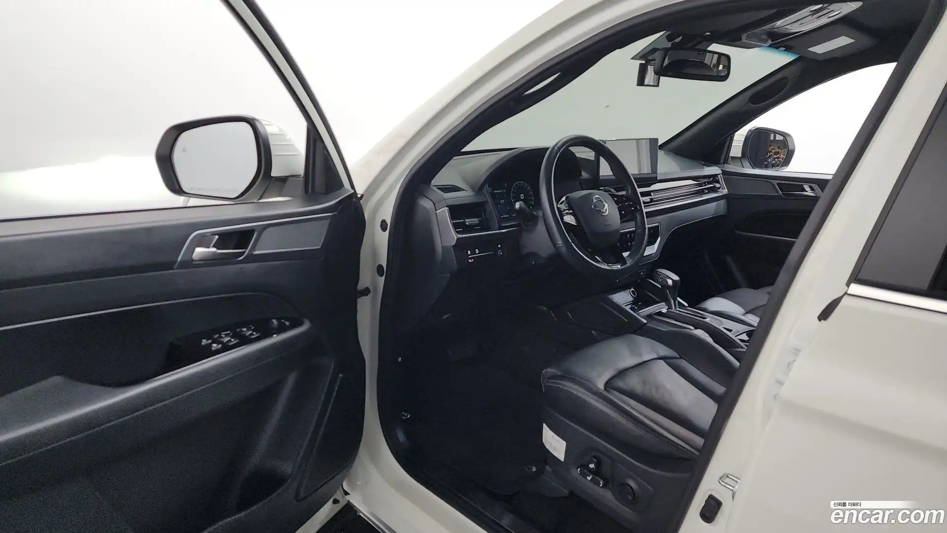Rexton KG Mobility 2025.2-OPTION-024