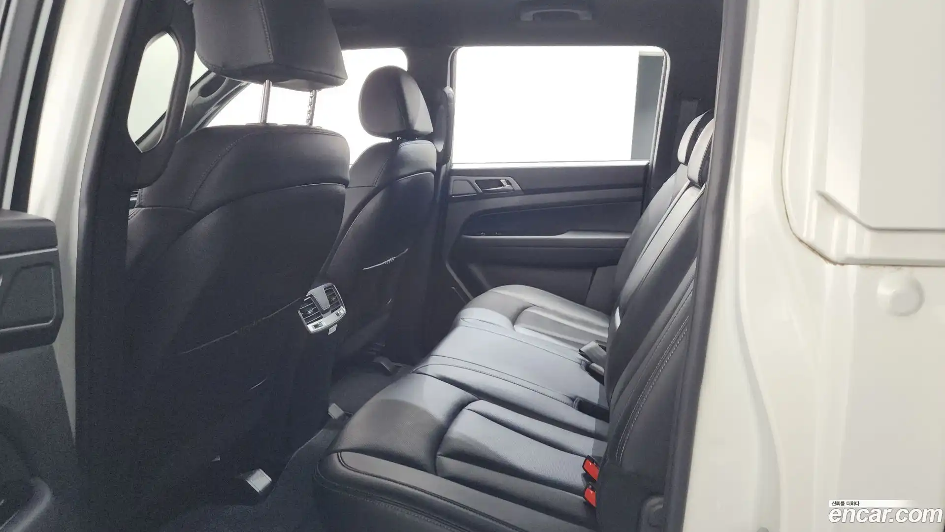 Rexton KG Mobility 2025.2-OPTION-040