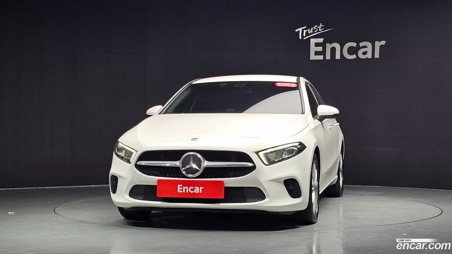 A-Class Mercedes-Benz 2020.2-OUTER-003