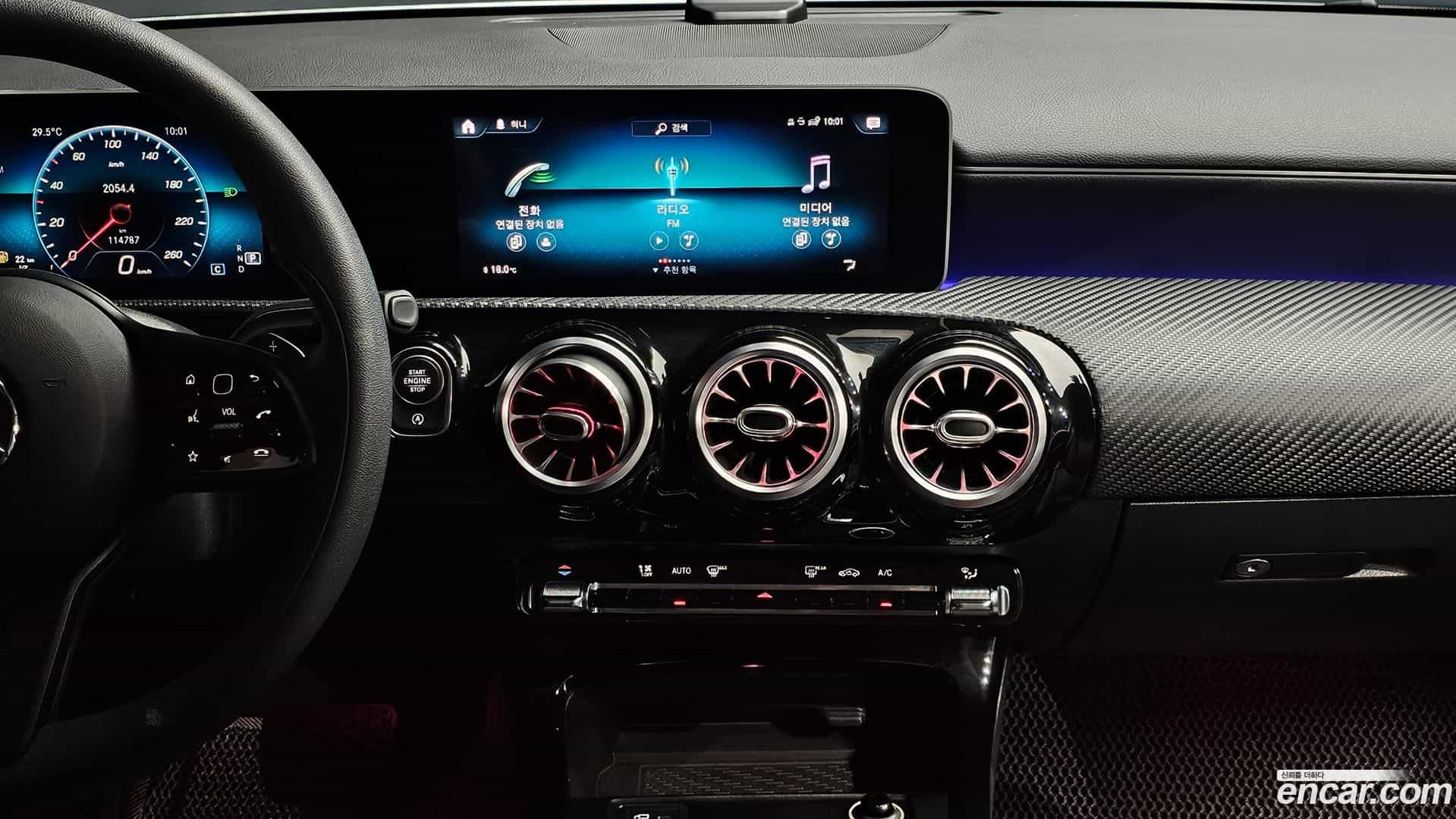 A-Class Mercedes-Benz 2020.2-OPTION-019