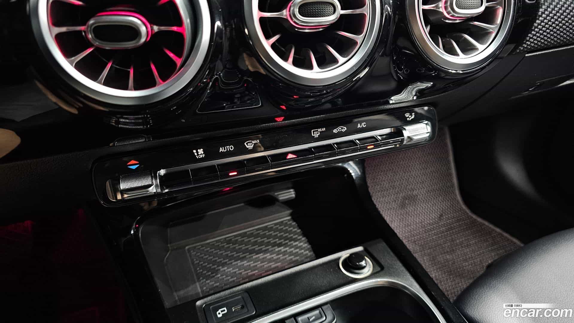 A-Class Mercedes-Benz 2020.2-OPTION-022