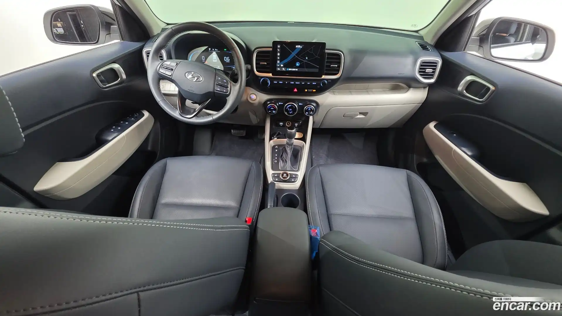 Venue Hyundai 2025.6-INNER-007