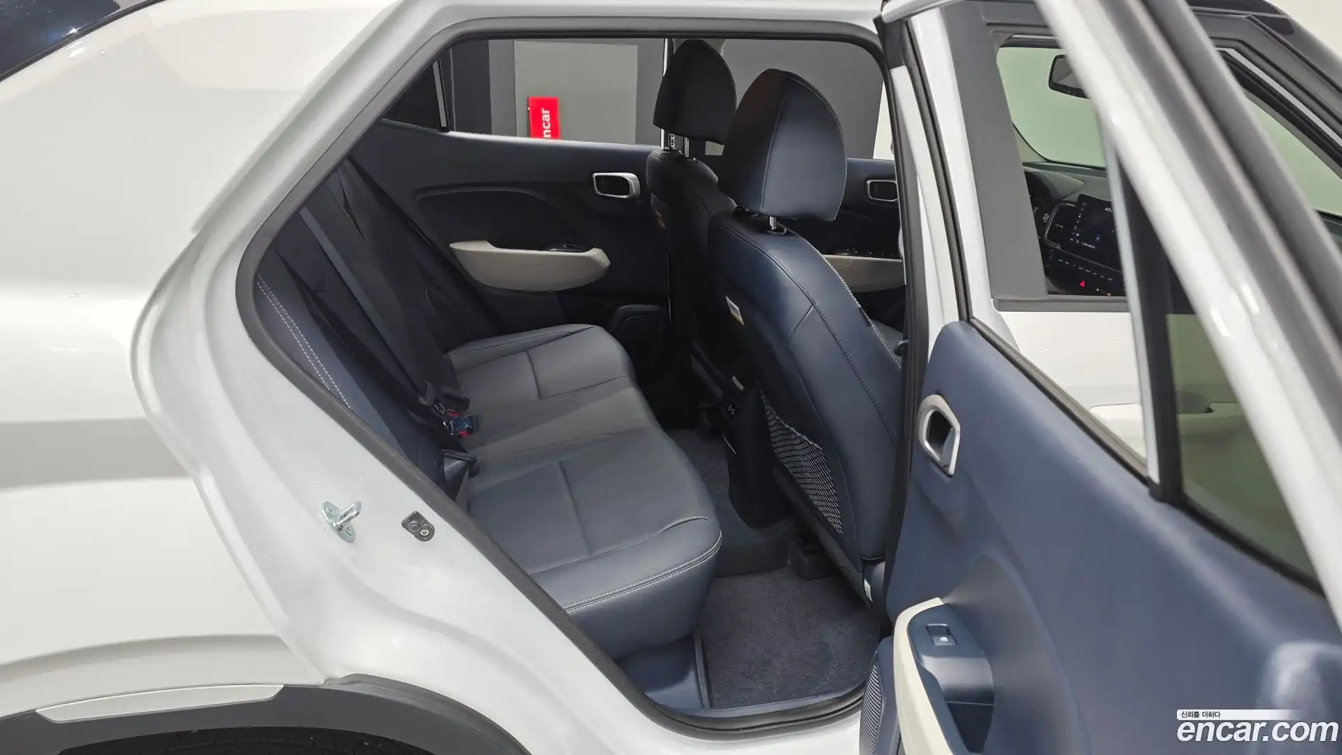 Venue Hyundai 2025.6-OPTION-016