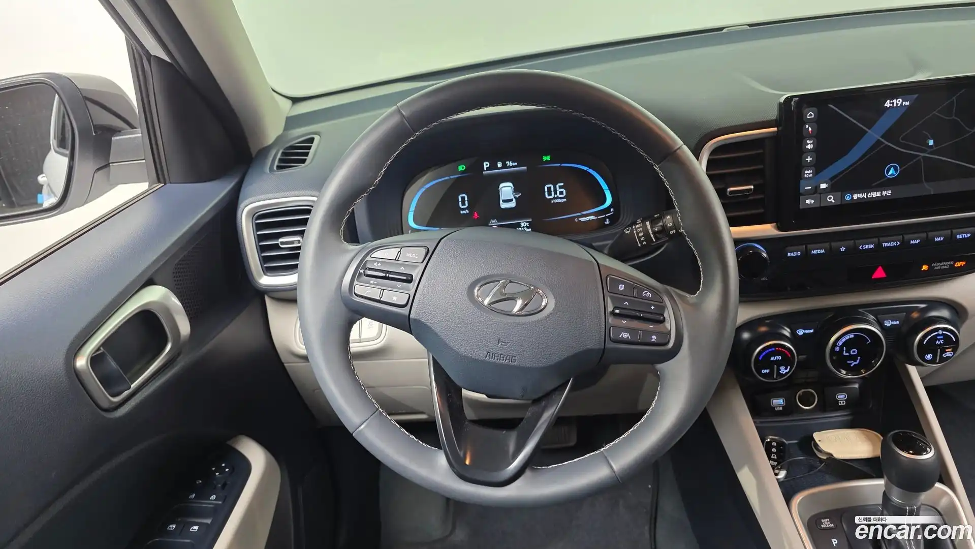 Venue Hyundai 2025.6-OPTION-017