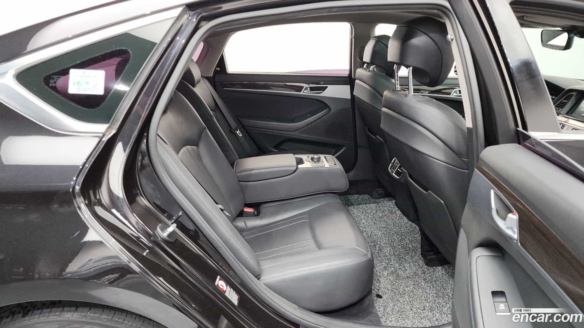 G80 Genesis 2017.6-OPTION-015