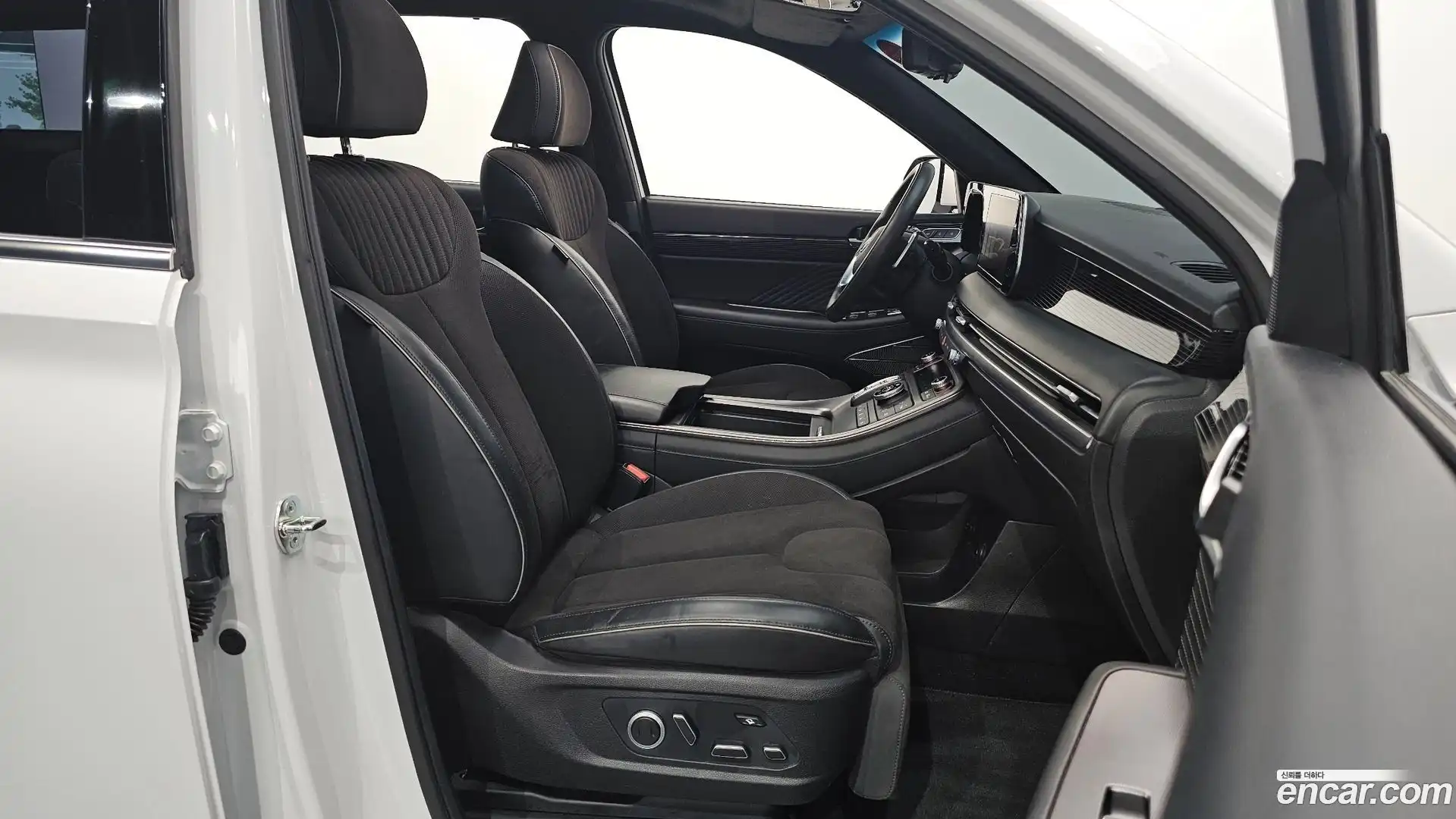 Palisade Hyundai 2024.6-INNER-010