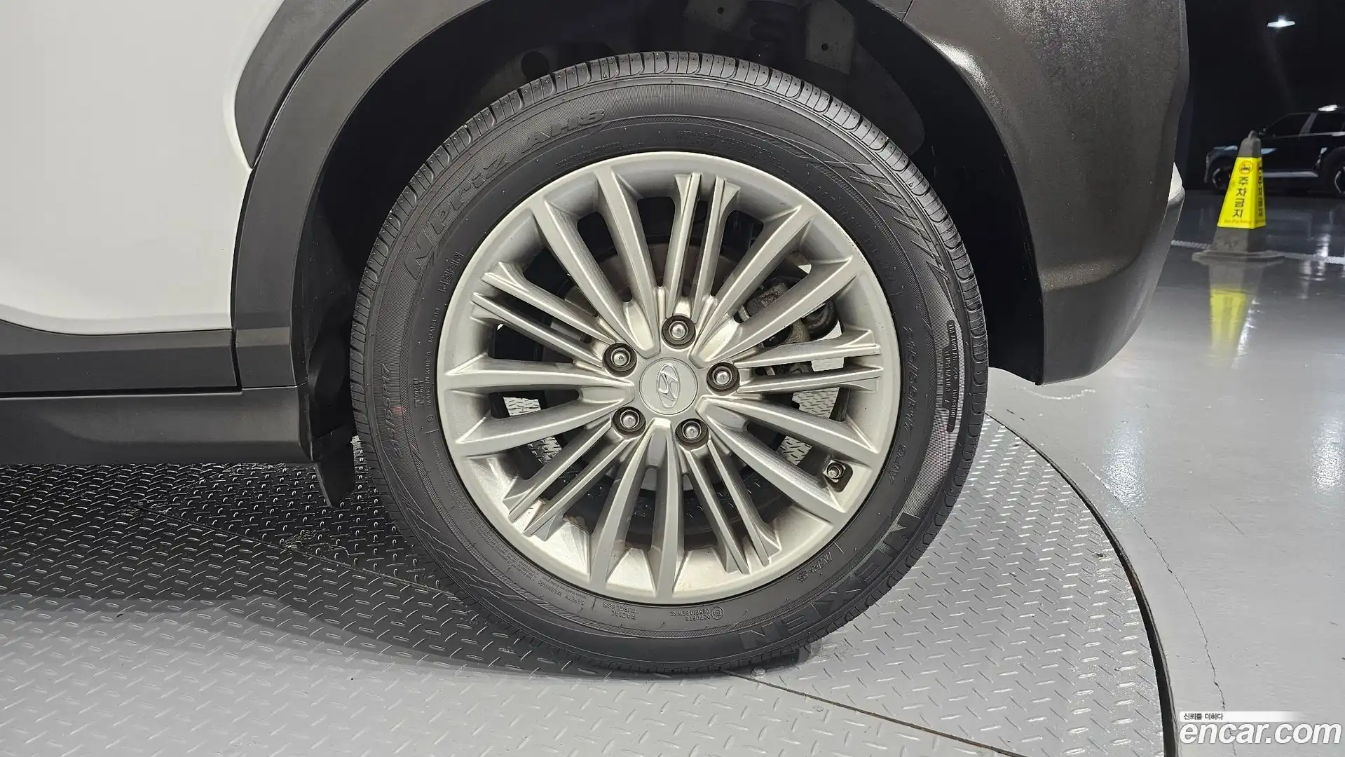 Kona Hyundai 2020.2-OUTER-031