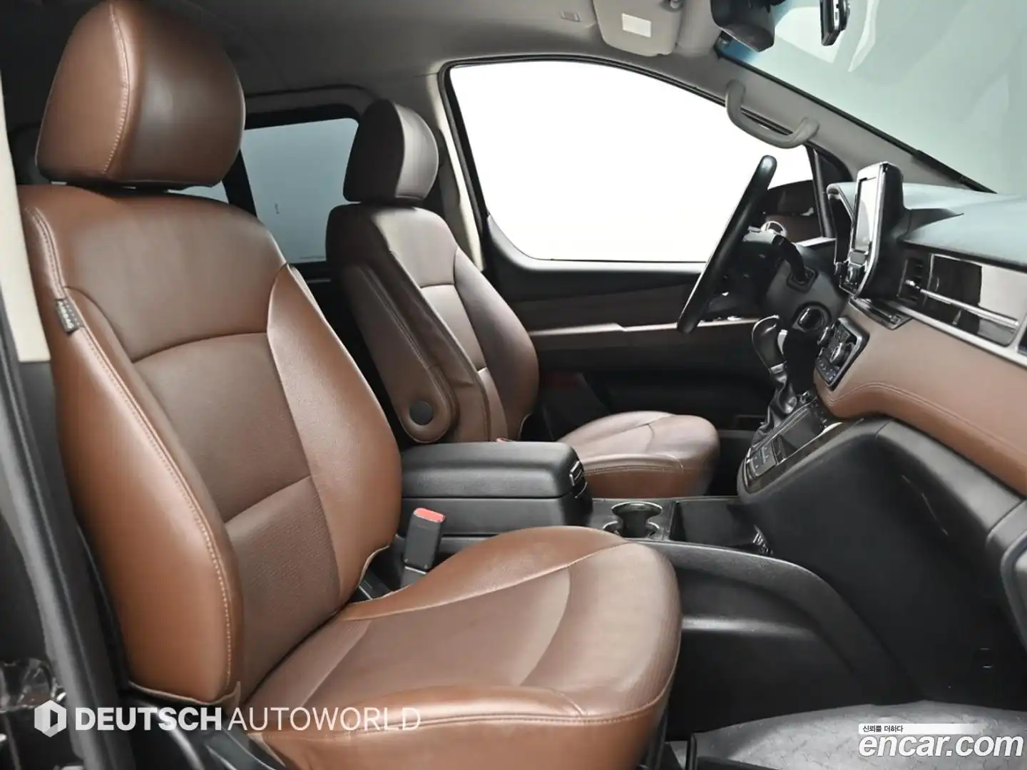 Starex Hyundai 2018.3-INNER-010