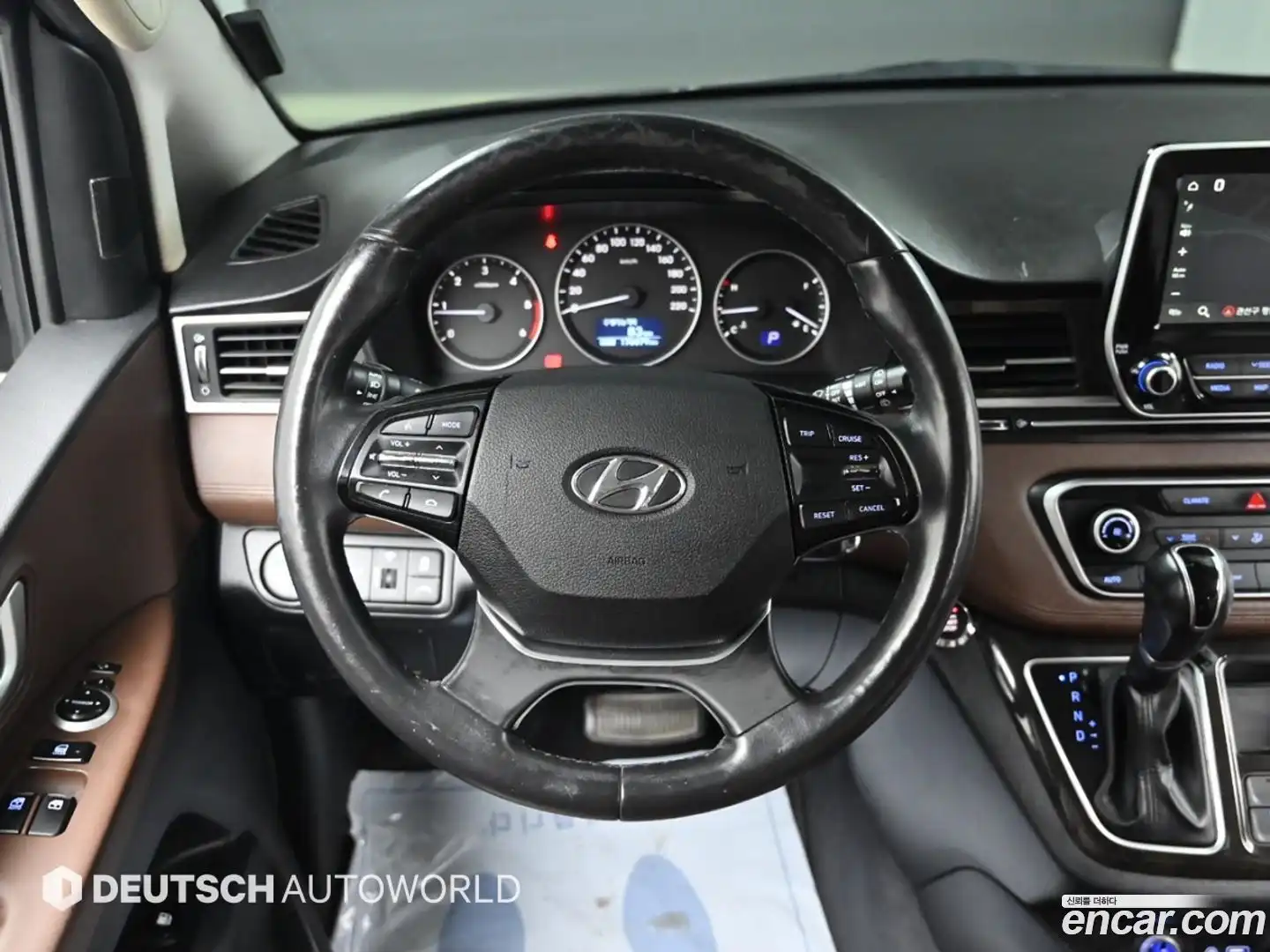 Starex Hyundai 2018.3-OPTION-017