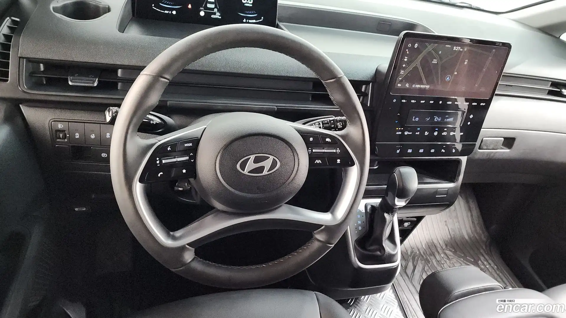 Staria Hyundai 2025.1-OPTION-017