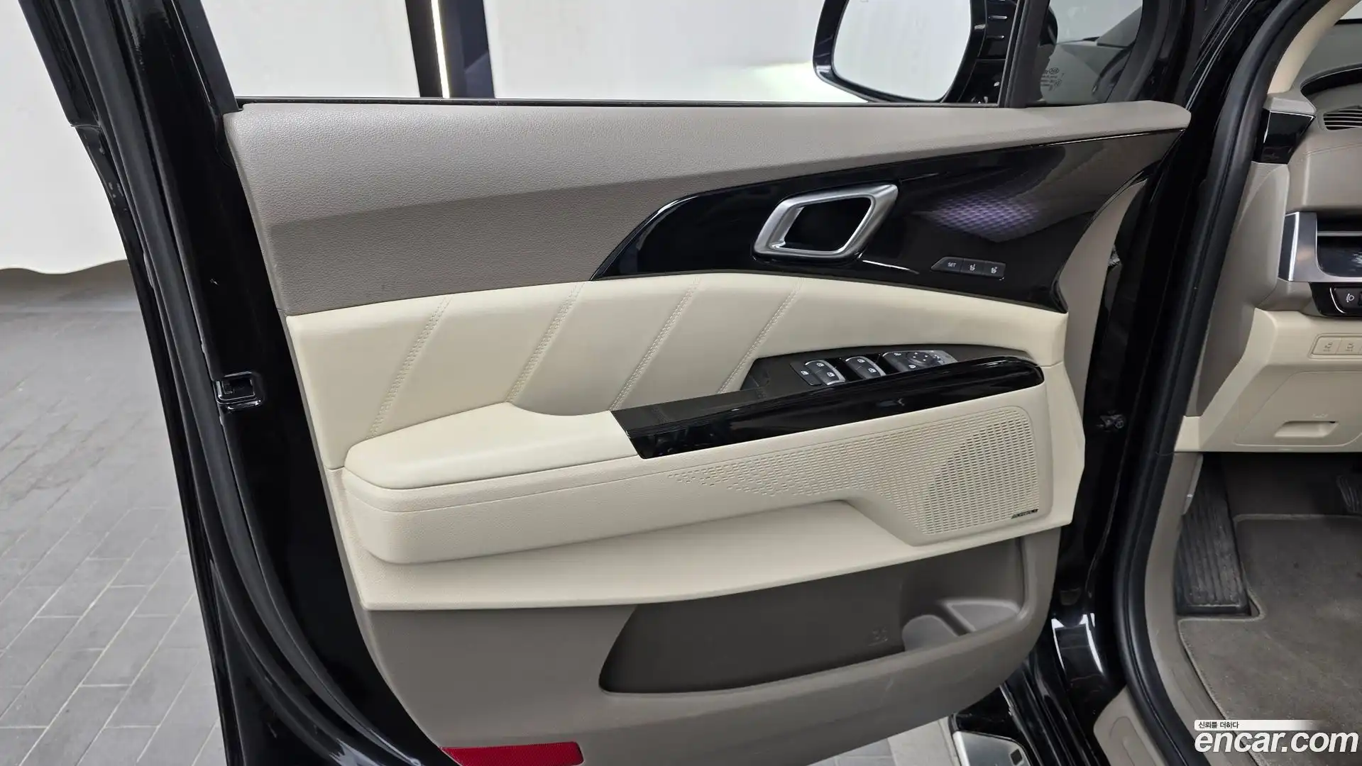 Canival Kia 2021.5-INNER-034