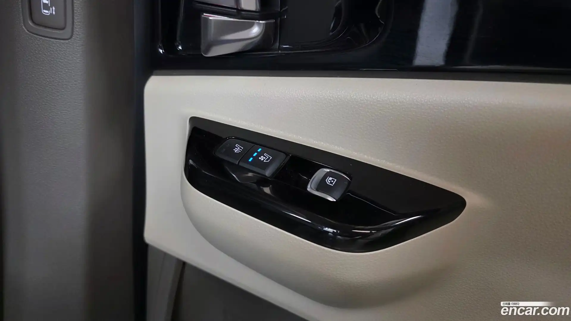Canival Kia 2021.5-OPTION-042