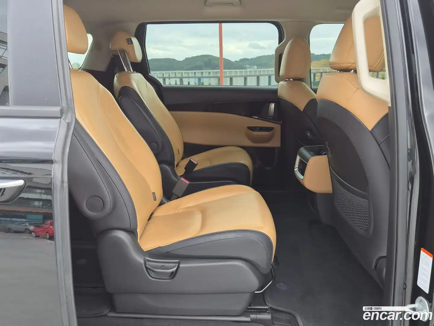 Canival Kia 2023.3-OPTION-021