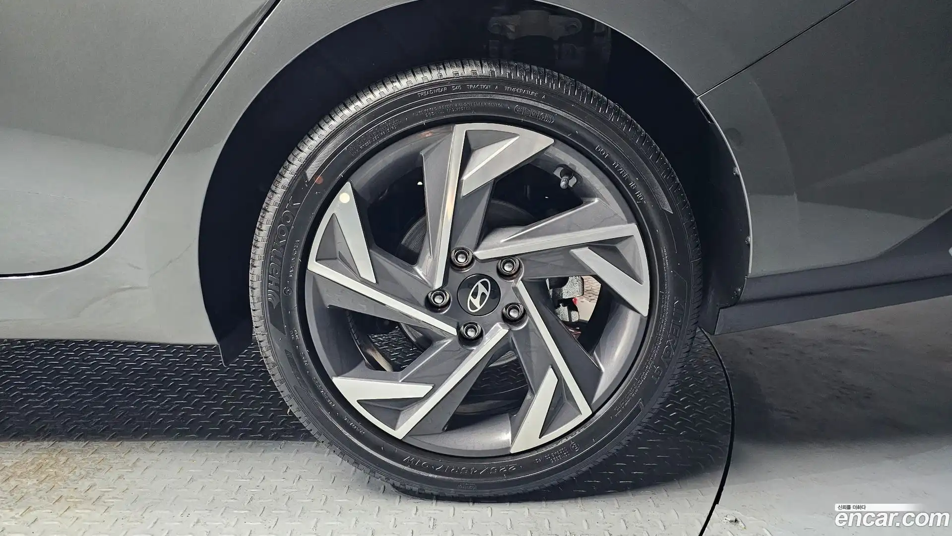 AVANTE Hyundai 2025.0-OUTER-031