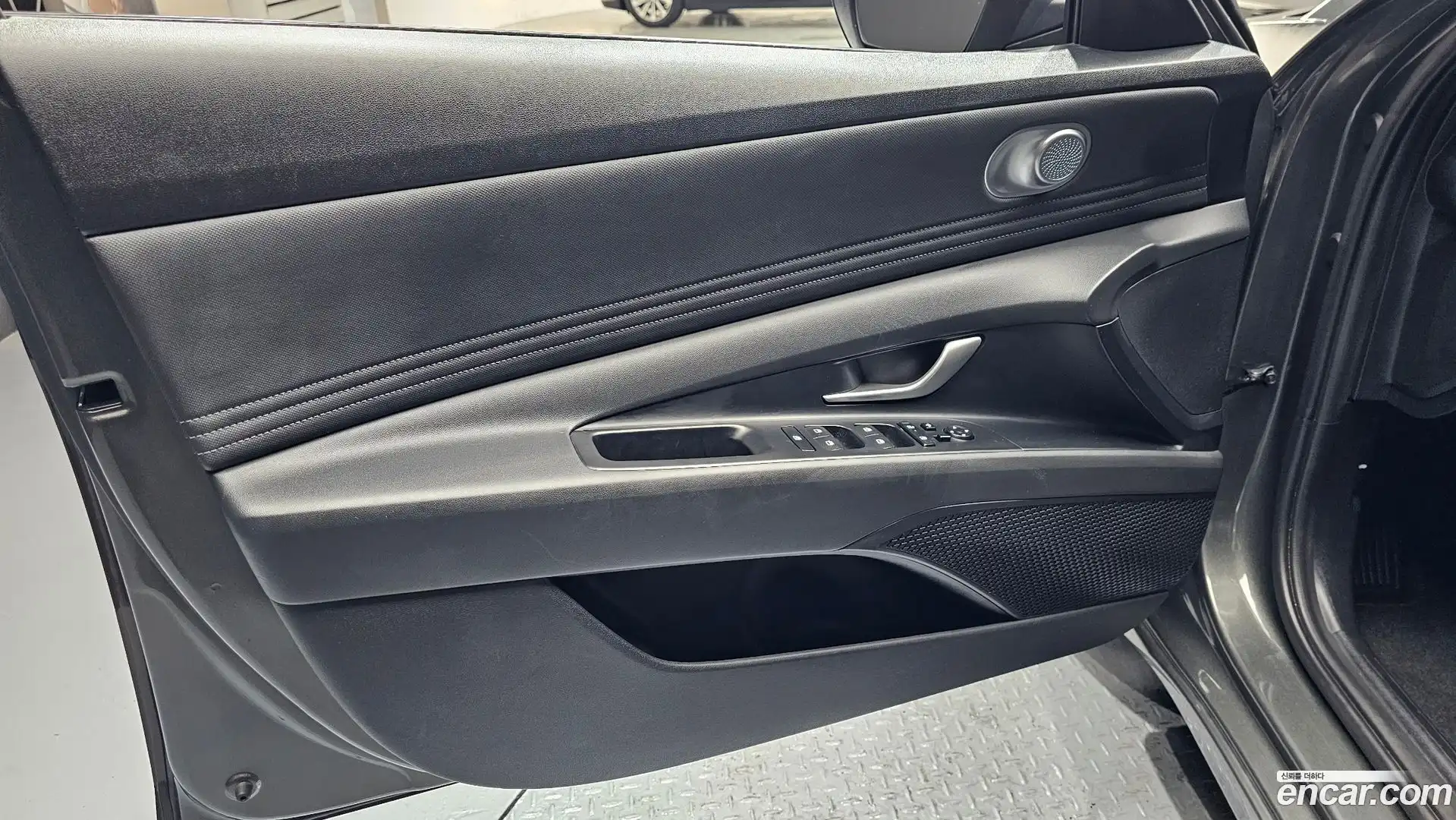 AVANTE Hyundai 2025.0-INNER-034